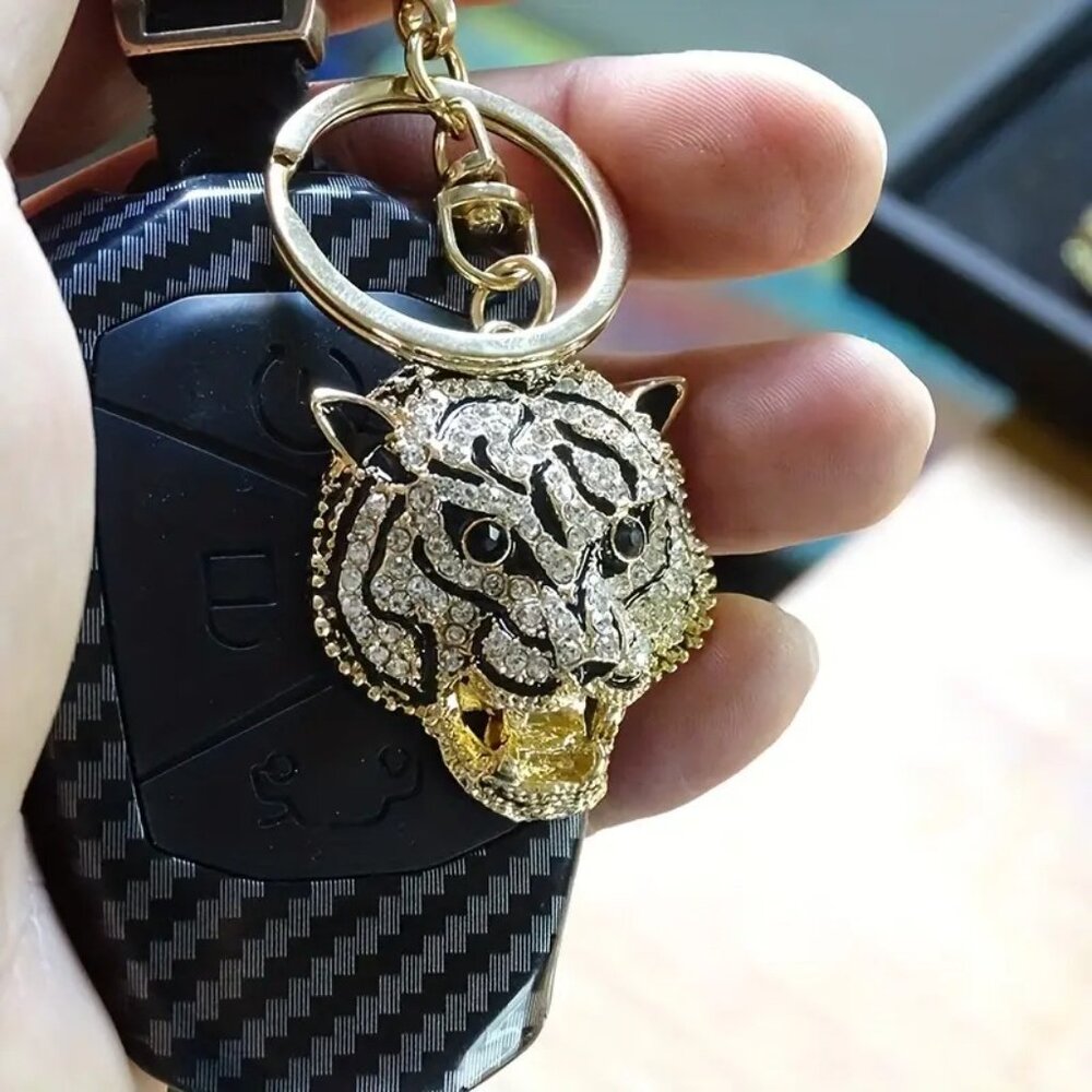 Crystal Rhinestone Tiger Luxury Keychain or Handbag Charm Sparkling Pendant - Picture 6 of 8
